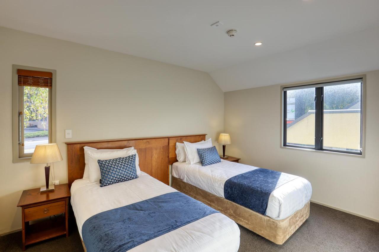 Garden Court Suites & Apartments Квинстаун Экстерьер фото