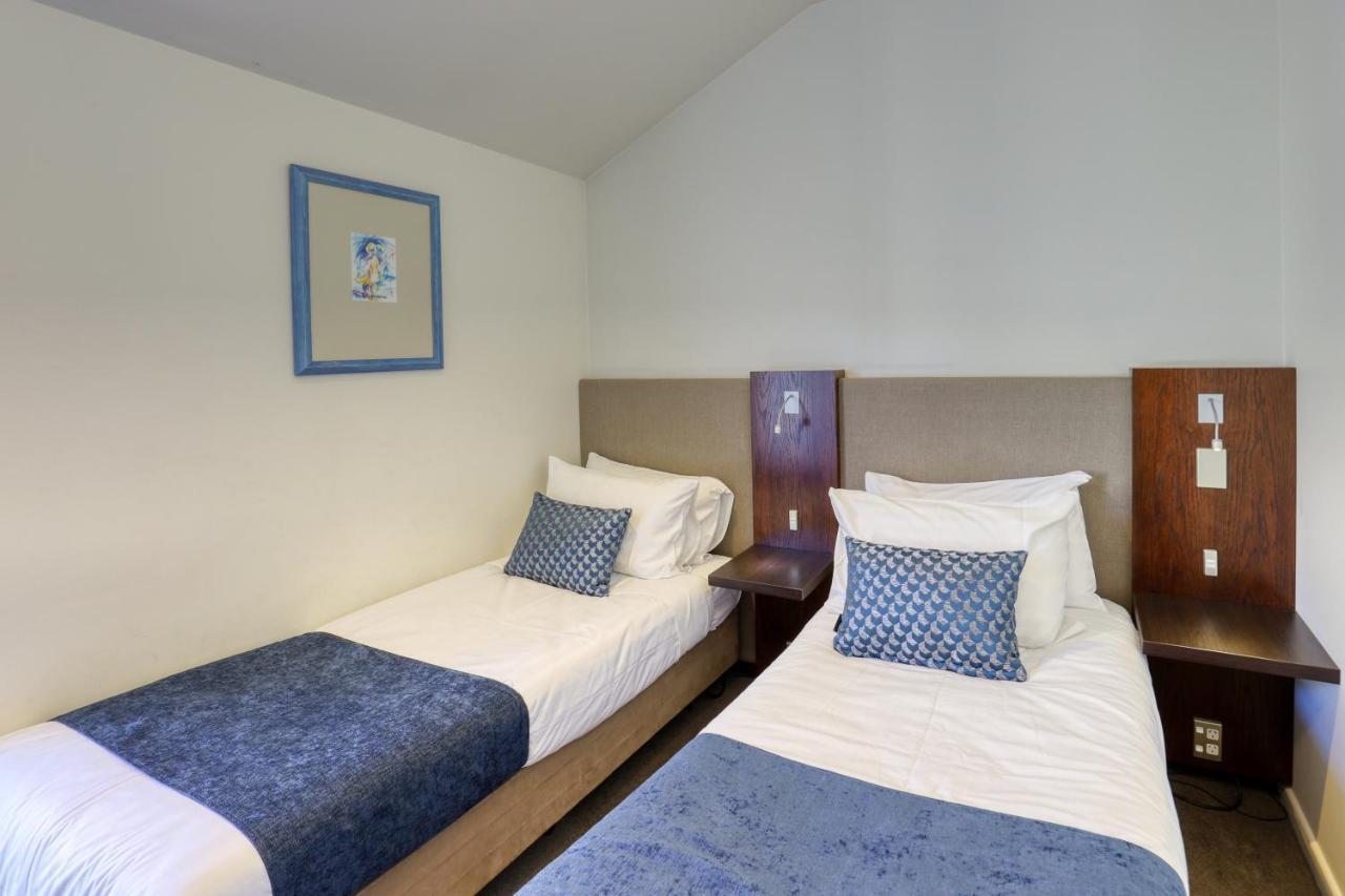 Garden Court Suites & Apartments Квинстаун Экстерьер фото